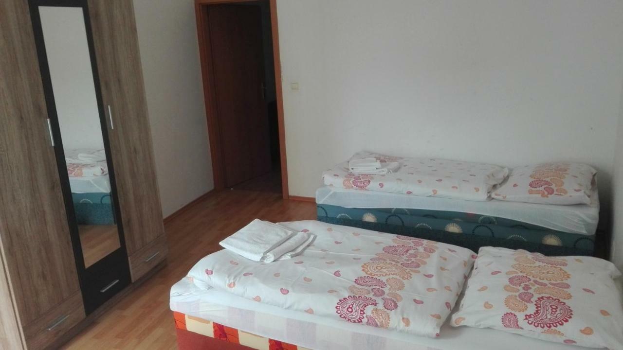 Apartman Mickiewiczova 19 22 Apartmán *